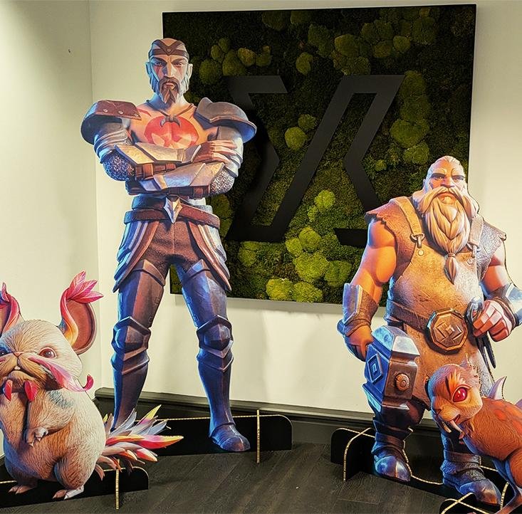 Cutouts & Standee Printing