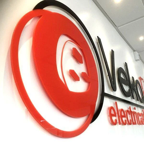 Boost Safety & Branding with Effective Building Signs